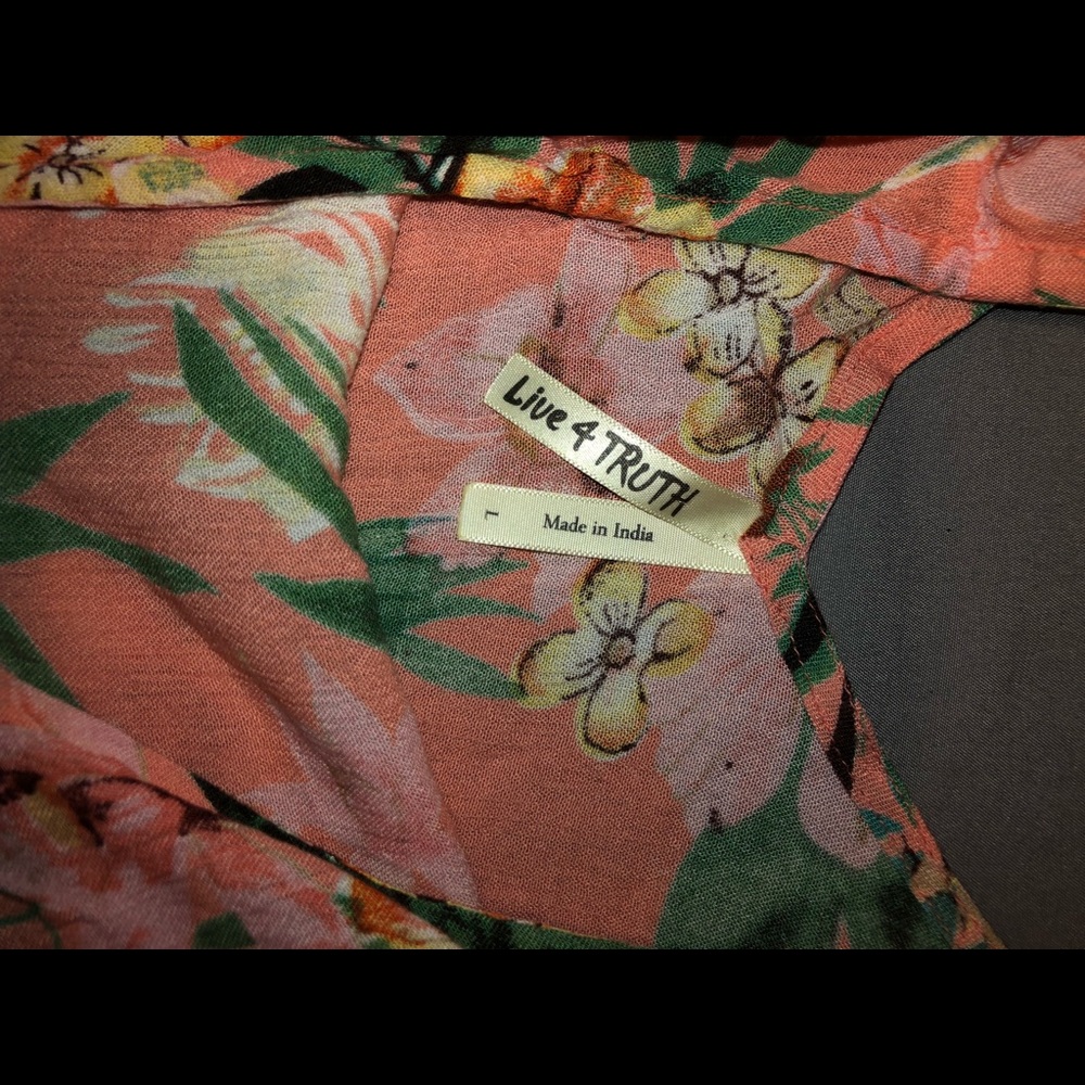 Floral T-shirt/ crop top